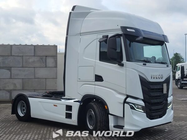 MAN TGS 18.440 4X2 Tractor Unit - immagine 2