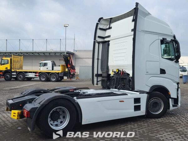 MAN TGS 18.440 4X2 Tractor Unit - immagine 3