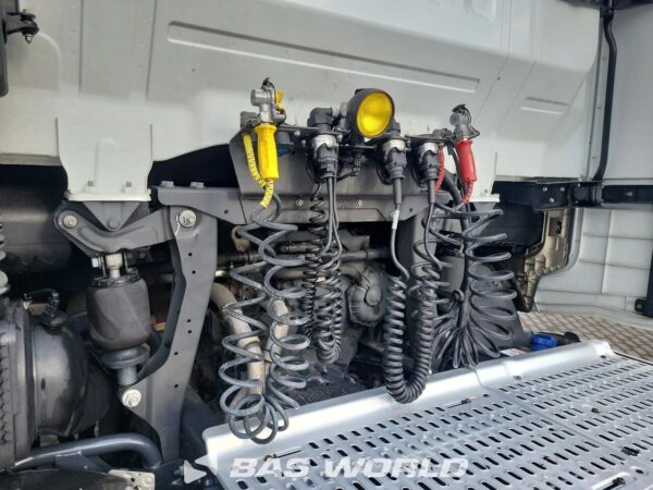 MAN TGS 18.440 4X2 Tractor Unit - immagine 6