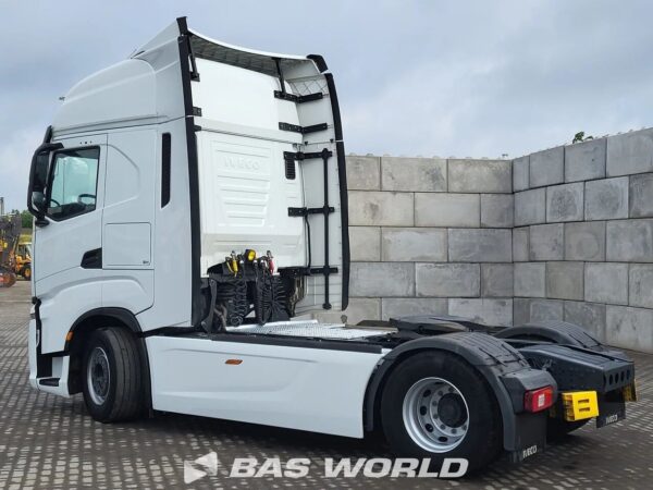 MAN TGS 18.440 4X2 Tractor Unit - immagine 4